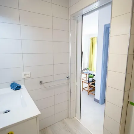 아파트 Angeles Free Wifi 로스크리스티아노스